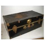 Flat Top Trunk 16"x30"x12" Flat Top Trunk 16"x30"x12"