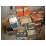 1 Lot Batteries 1 Lot Batteries