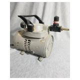 Thomas vacuum diaphragm pump model 905CA18, with