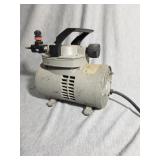 Thomas vacuum diaphragm pump model 905CA18, with