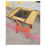 Saw table with mounted Skilsaw 7 1/4" circular saw