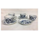 Blue Danube set of 4 saucers and tea cups