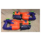 Pair of preowned Helix super soakers