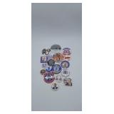 (20) Bob Dole political campaign buttons.See