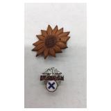 (2) Alf Landon - Political campaign buttons