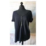 Express - Blouse. front zip. Size XL.Previously