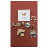 LOT - Richard Nixon memorabilia. Please see