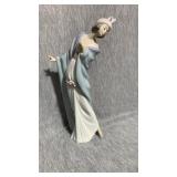 Lladro "The Flirt" B05789