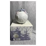 Lladro "1995 Christmas Ball" M16207