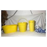 Ceramic Duck planter and 3 Yellow aluminum