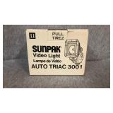 Sunpak Video Light. In original box. Untested