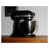 Kitchen Aid Heavy Duty mixer. Untested