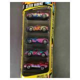 New Box set of 5 Assorted Matchbox cars by Mattel