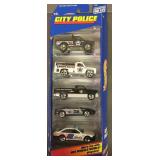 1999 Hotwheels City Police Gift Pack