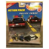 1996 Hot Wheels Police Force Action Pack