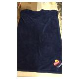 Lot of 6 fleece blankets new individually