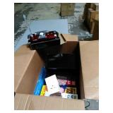 Mixed box lot of assorted miscellaneous items