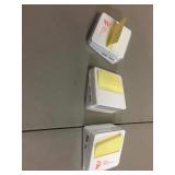 Lot of 20 desk hub note pad holders