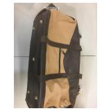 New canyon outback leather travel bag