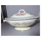 Homer Laughlin tureen with lid