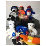 Lot of advertising plush figures