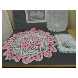 Lot of 4 Assorted doilies