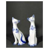 Lot of 2 Cat figurines
