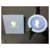 Wedgwood Churchill dish
