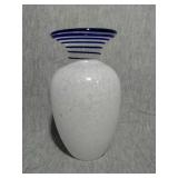 8" vase