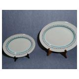 2 oval platters