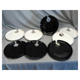Lot of 8 party plates