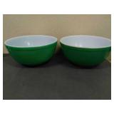 Lot of 2 Vintage PYREX Bowls