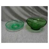 Lot of 2 green bowls