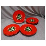 Lot of 8 Christmas plates