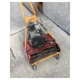 Mclane 7 blade turf mower