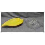 Lot of 2 items