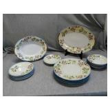16 pc China dish set