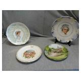 Lot of 4 Decorative