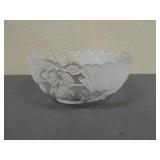 Beautiful Decorative 8"diameter glass Bowl