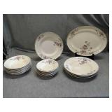 Lot of 16 Salem Chinaware