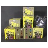 Lot of 6 Kidrobot Speaker Family 2 figures