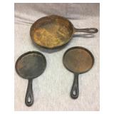 Lot of 3 cast iron pans
