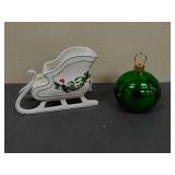 Lot of 2 Decorative Christmas Items
