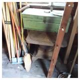 SAT 10/17 GREEN WOODEN TOOL BOX SAT 10/17 GREEN WOODEN TOOL BOX