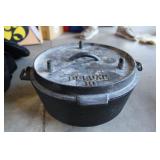 Camp Chef 10" Cast Iron Dutch Oven