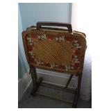Vintage TV Trays w Stand