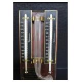American Air Purifier Co. Hygrometer
