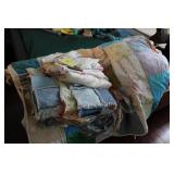 Quilts, Printed Table Clothes, Toss Pillows