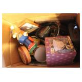 Household, Knick Knacks