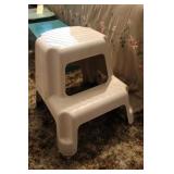 Poly Cosco Step Stool